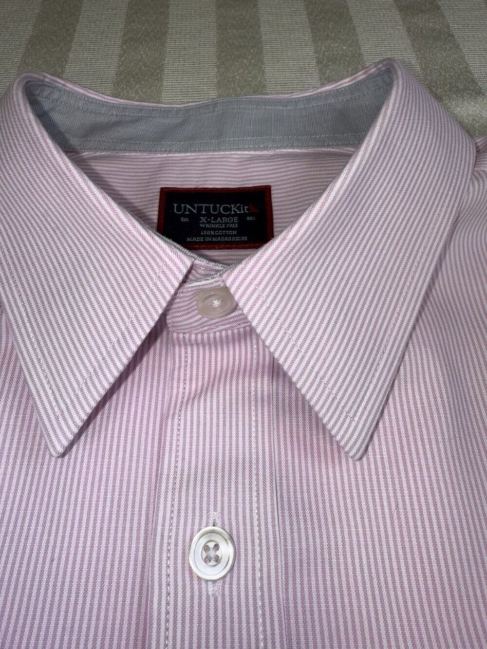Untuckit Shirt Mens Size XL Pink Striped Flip-Cuff Douro Button Up Wrinkle Free - Picture 4 of 13
